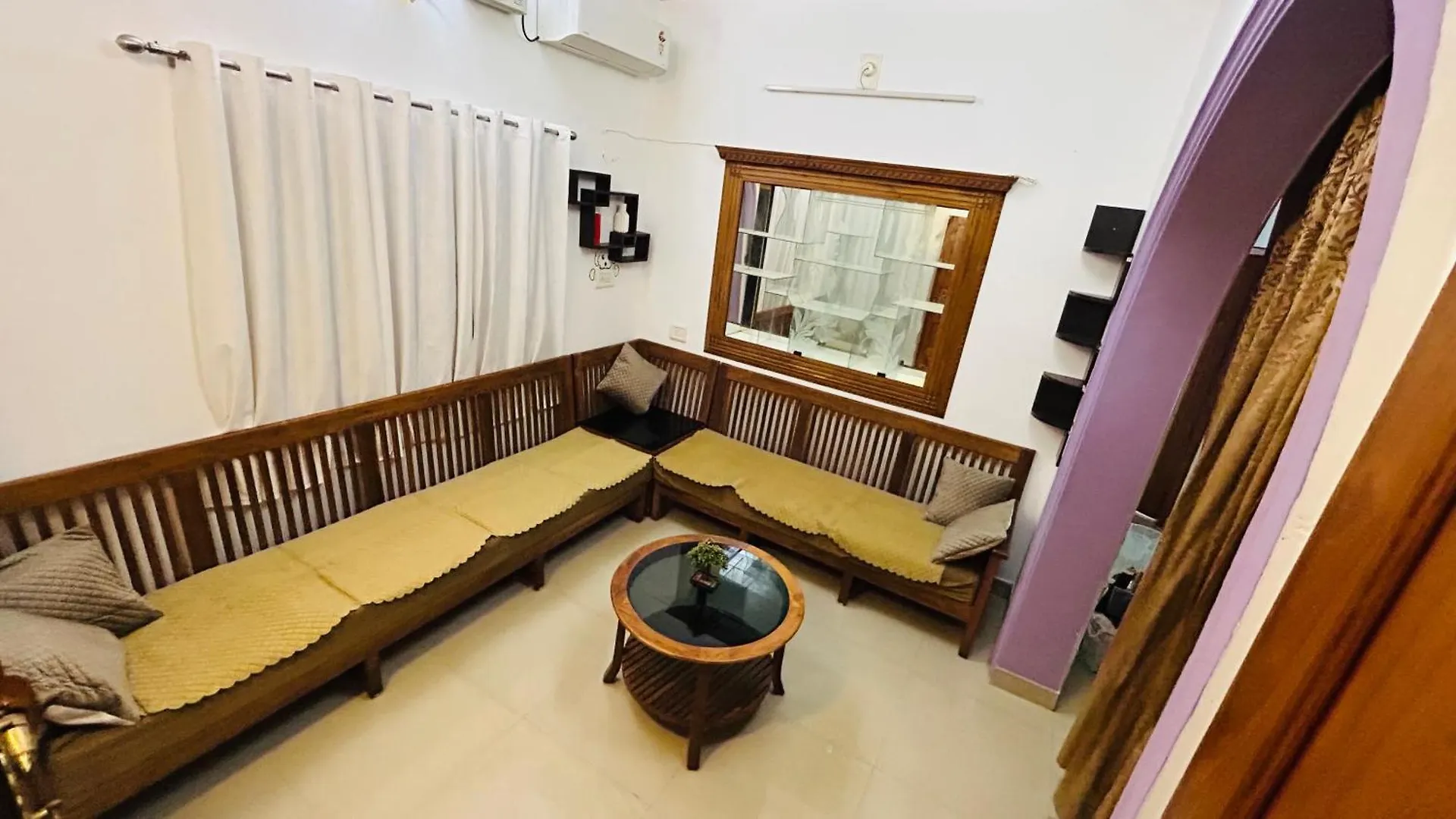 Ebs Guest House Nedumbassery India